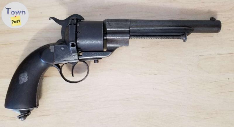 Photo of Revolver Lefaucheux model 1854