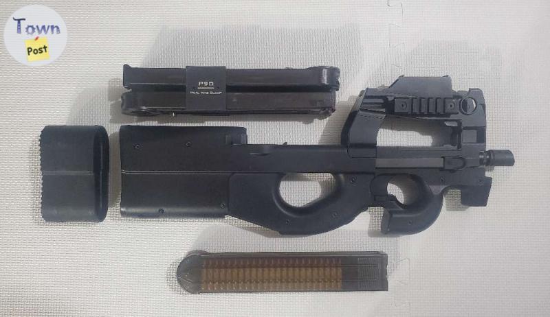 Photo of FS airsoft P90