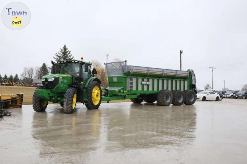 Photo of Nitro 1050 Manure Spreader (Tube Line)