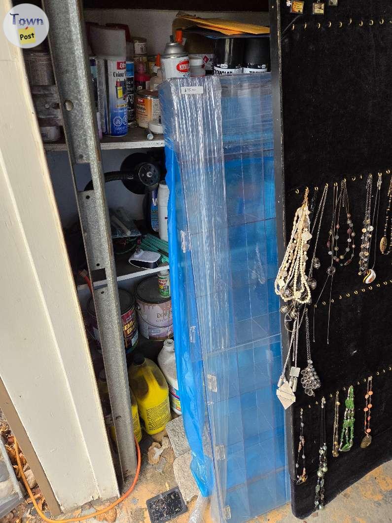 Photo of FS-Jewerly Cases Hardly Used-Located in Woodbine