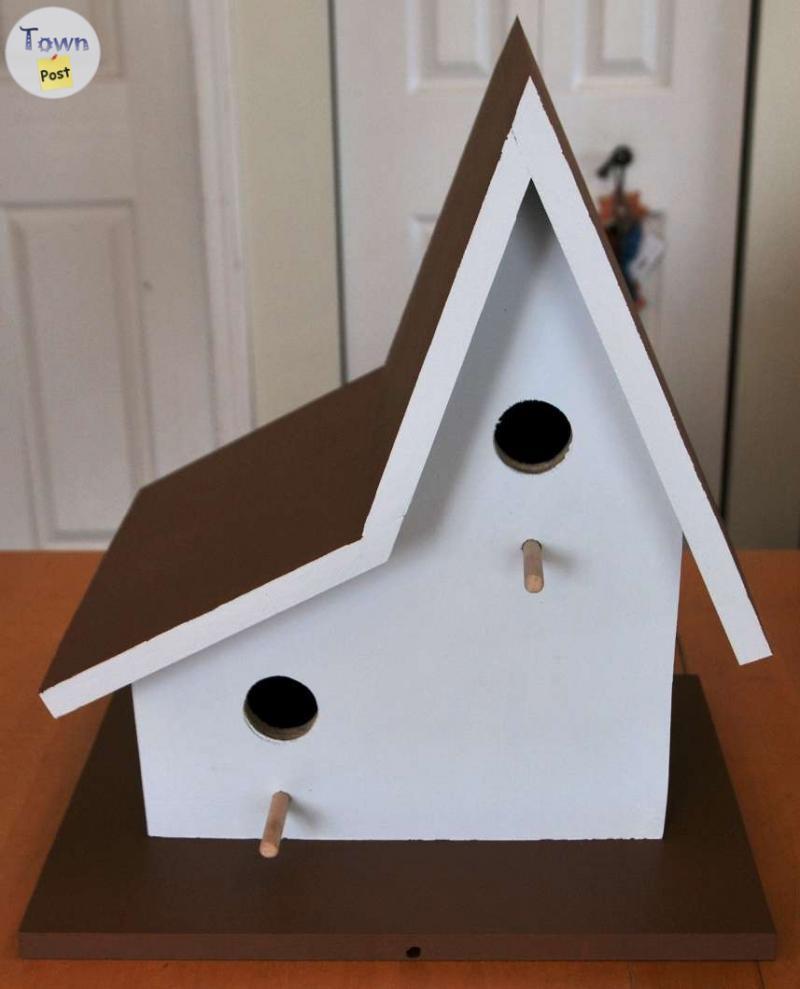 Photo of Custom Built Pine Birdhouse