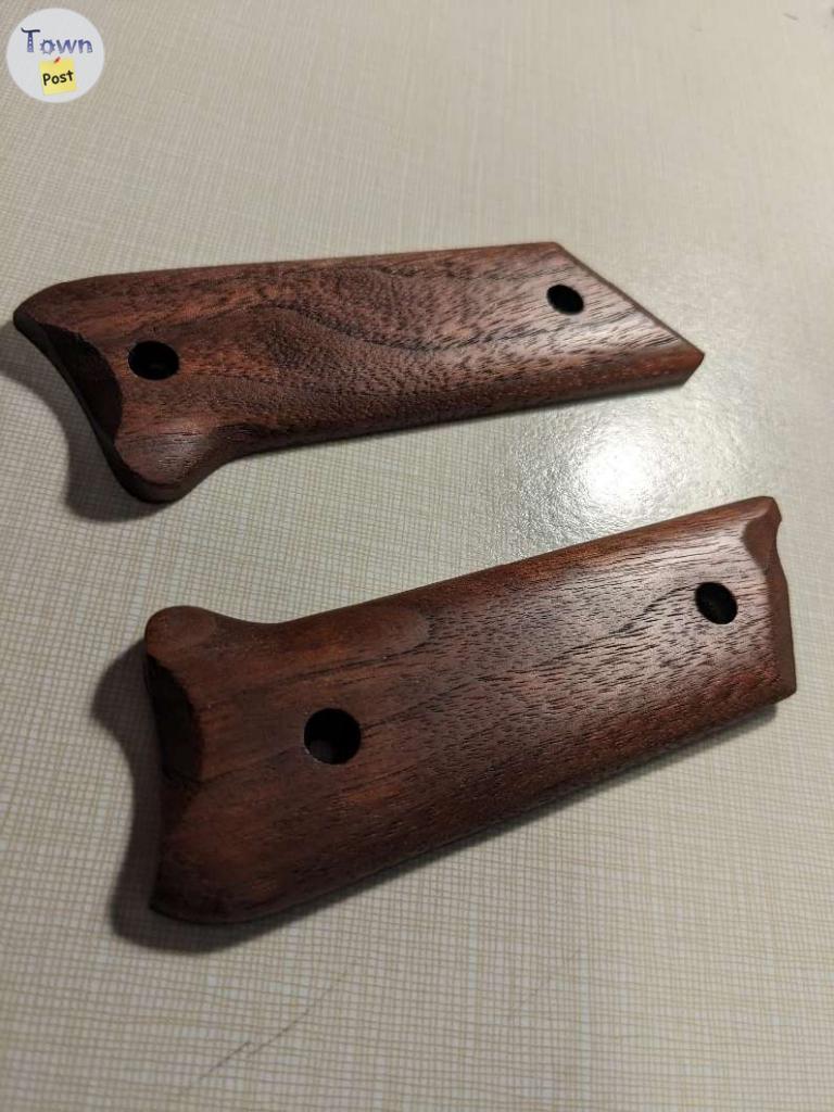 Photo of Wood grips for the Ruger Mark II/III