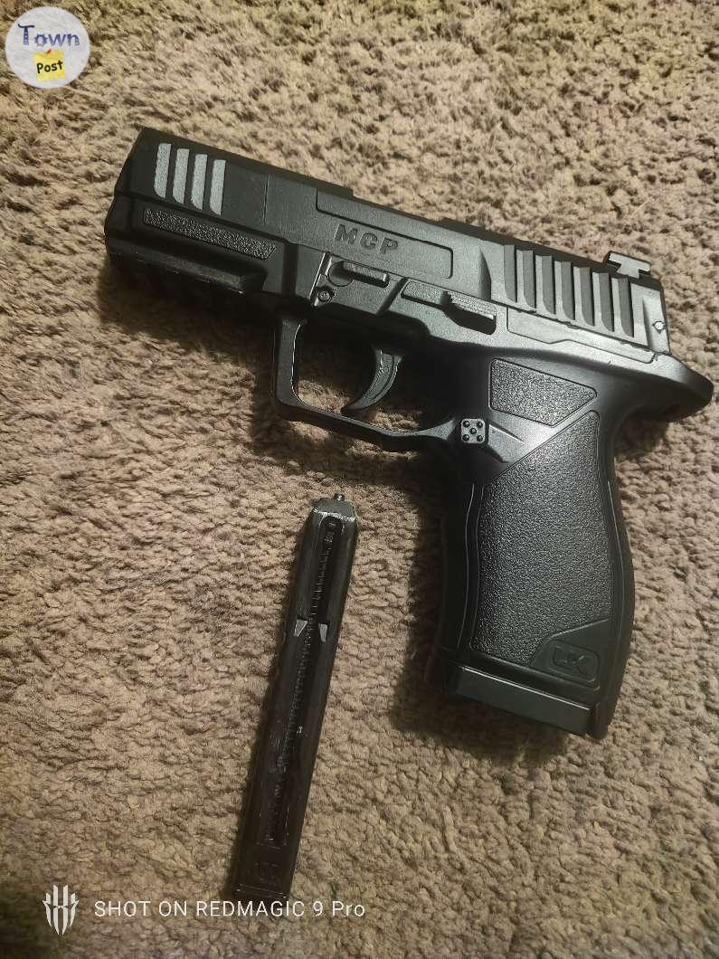 Photo of MCP ux c02 BB gun  40$