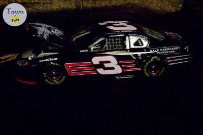 Photo of Dale Earnhardt Collectables