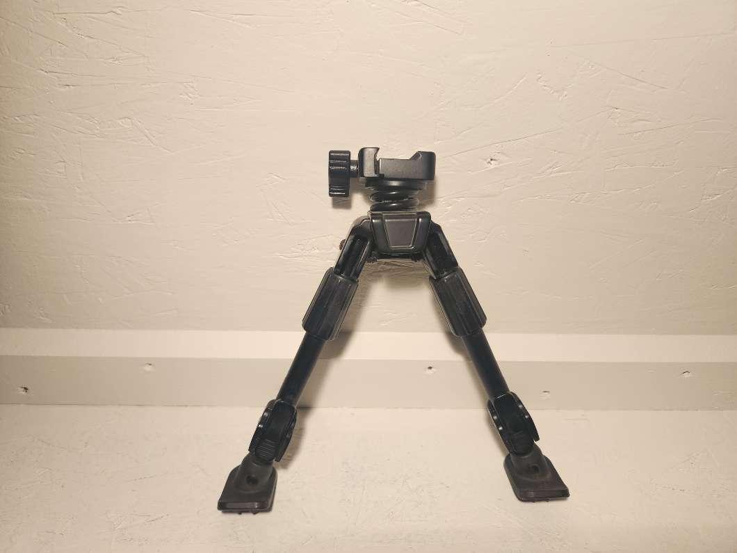 Photo of Vanguard Equalizer Pro 1 bipod 