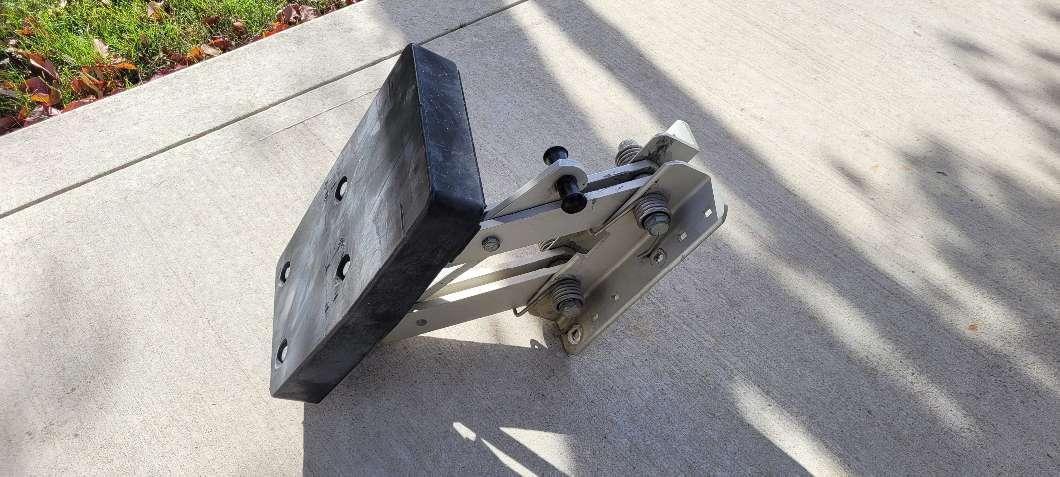 Photo of Fulton Kicker Mount 